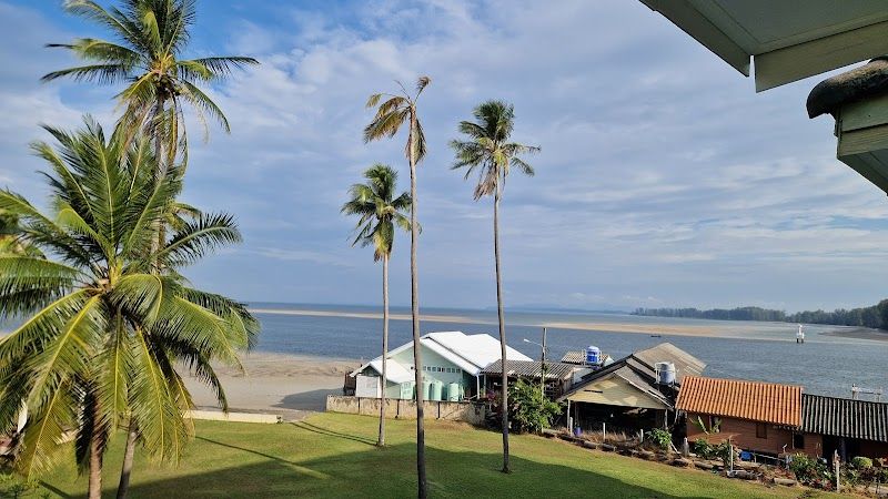 Aloha Lanta Resort